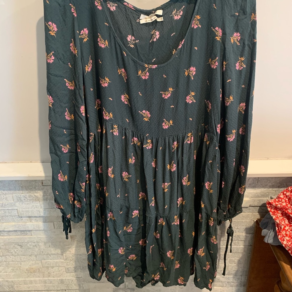 Floral long sleeve dress